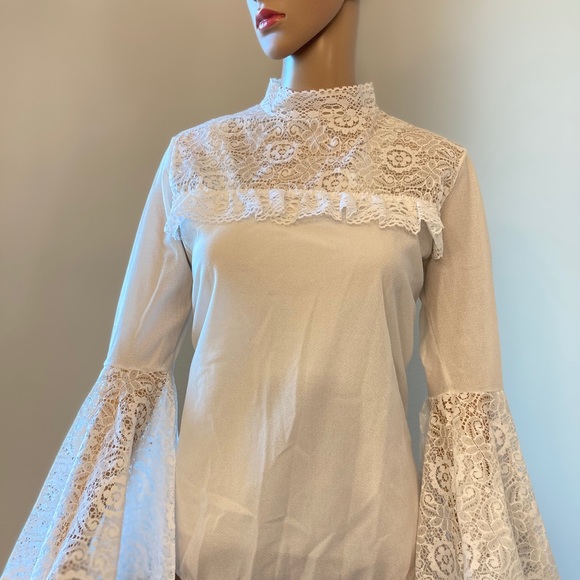 💄💄PLUS SIZE LACE TOP💄💄 - Picture 10 of 10